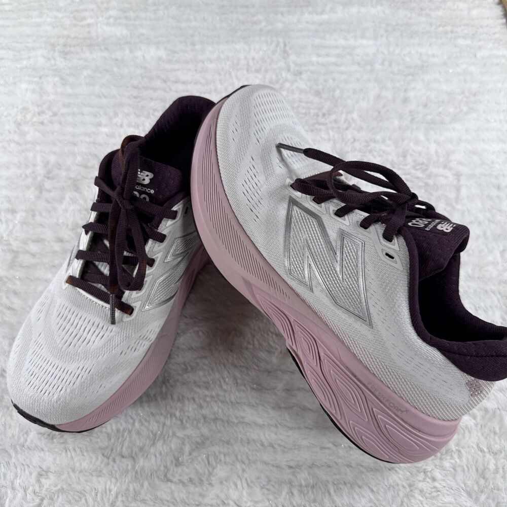 New Balance Women's Fresh Foam X 880 v15 Running Shoe Size 7.5